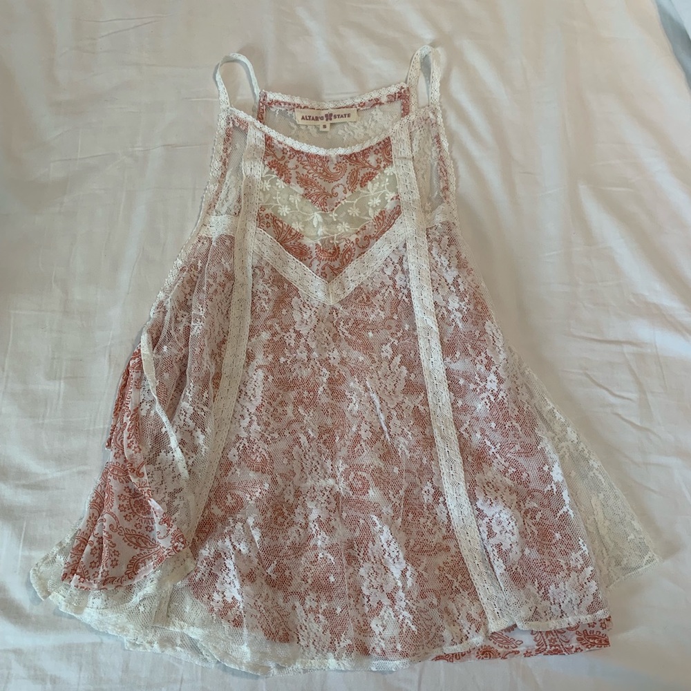 Lace tank top NWOT